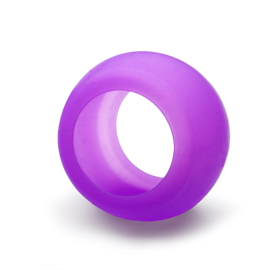RingGuard ring guard protector for jewellery and oura ring silicone purple on white background.